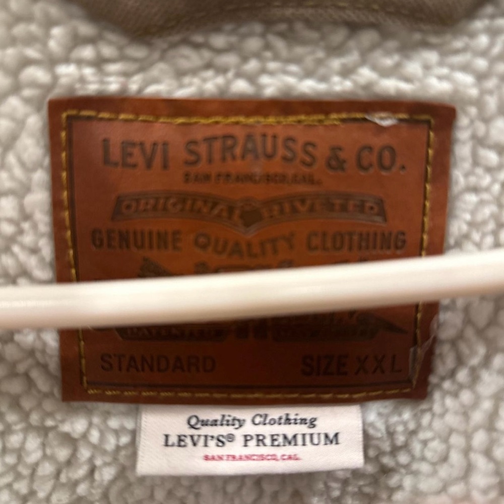 Authentic Levi Jacket - image 3